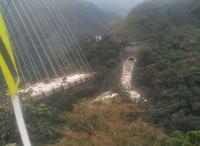 В Колумбии упал мост вышиной 446 метров: погибли 10 человек