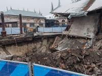 В Харькове под землю ушло здание(фото)