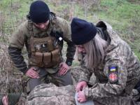 Трое украинских военных ранены, один умер - Штаб АТО