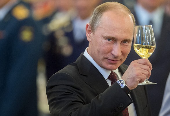 Путин заявил, что Западу быстро надоест применять санкции против России