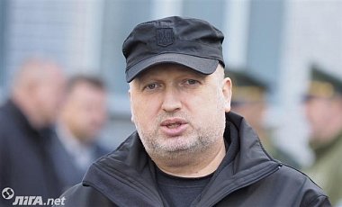 Турчинов: Без вмешательства РФ на возврат Донбасса необходимы недели