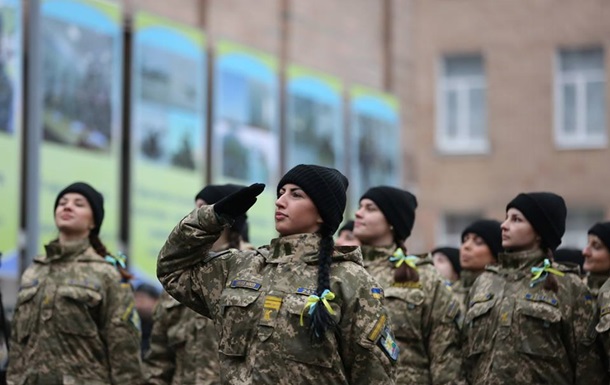 В Минобороны рассказали, сколько женщин служат на Донбассе