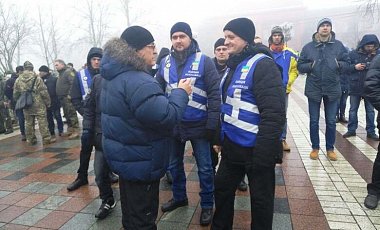 В центре Киева дежурят наиболее 500 служащих полиции