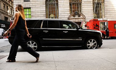 Беспилотное авто сбило даму: Uber приостанавливает испытания