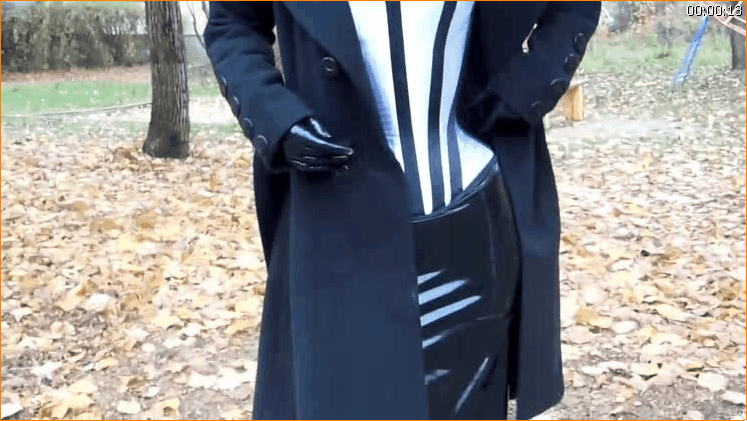 Latex Rubber Pvc Leather Tight Clothing On Girls