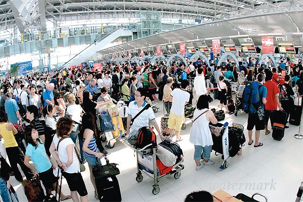 Пассажиров тайландских аэропортов требуют прибывать за 3 ч. до вылета