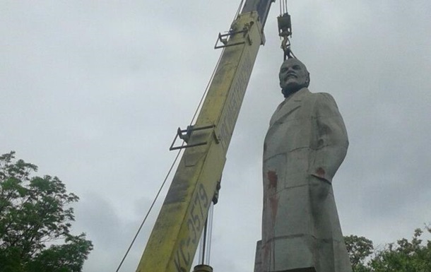 Под Одессой нашли уцелевшие памятники Ленину