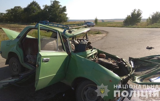 В Харьковской области столкнулись две легковушки: трое погибших