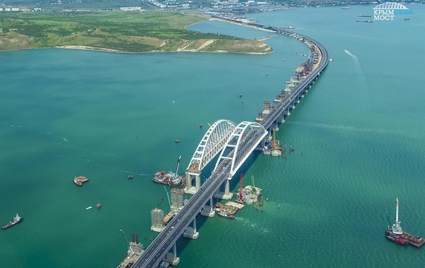 В России будут награждать медалью за строительство Крымского моста