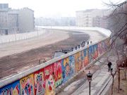 В Германии восстановят Берлинскую стену / Новинки / Finance.ua