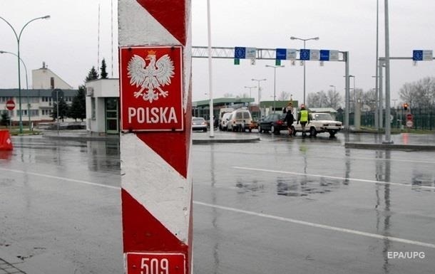 Польские таможенники устроили "тихий страйк"